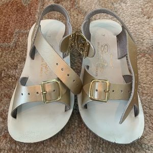 Gently Used Saltwater Sandals in Gold